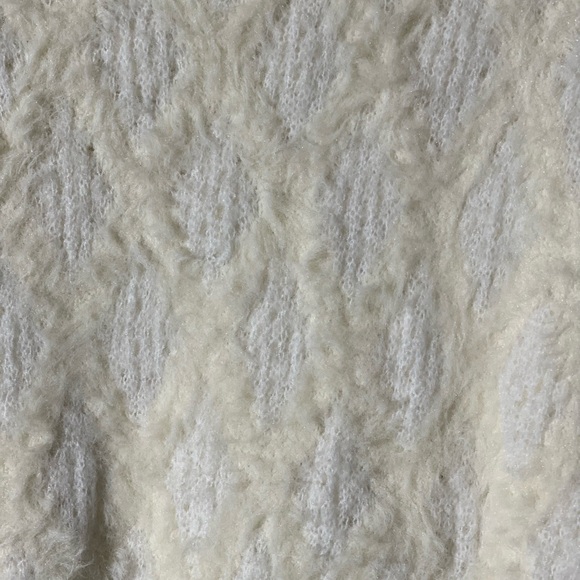 Guess 3/4 Sleeve Cardigan  
Style #W63R1EZ1BV0 - Picture 5 of 7